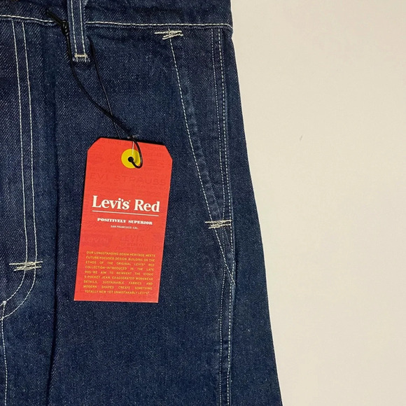LEVI'S RED WOMEN'S LOW-RISE TWISTED SLIM BLUE DENIM SKIRT SIZE MEDIUM - Picture 11 of 16